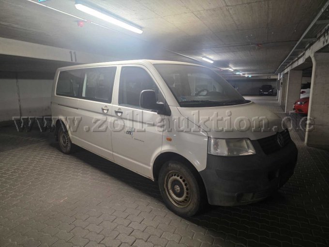 1 VW Bus T5, eerste registratie 09/2005, diesel, niet rijklaar – foto 2 – kavel bij Zoll-Auktion, Bonn