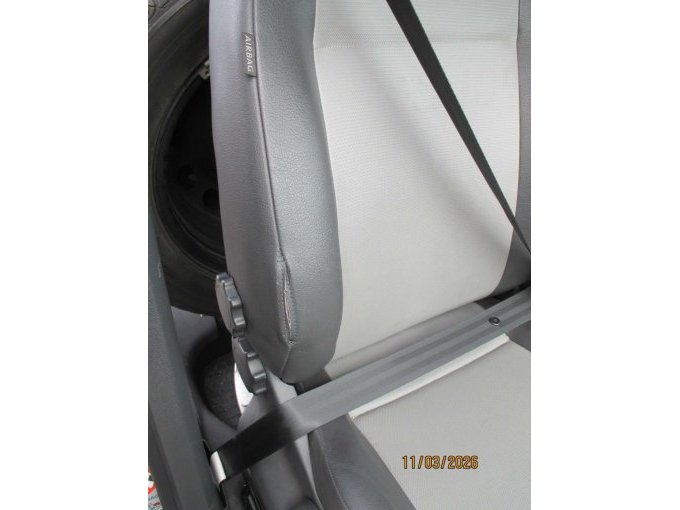 Beifahrersitz Beschädigung