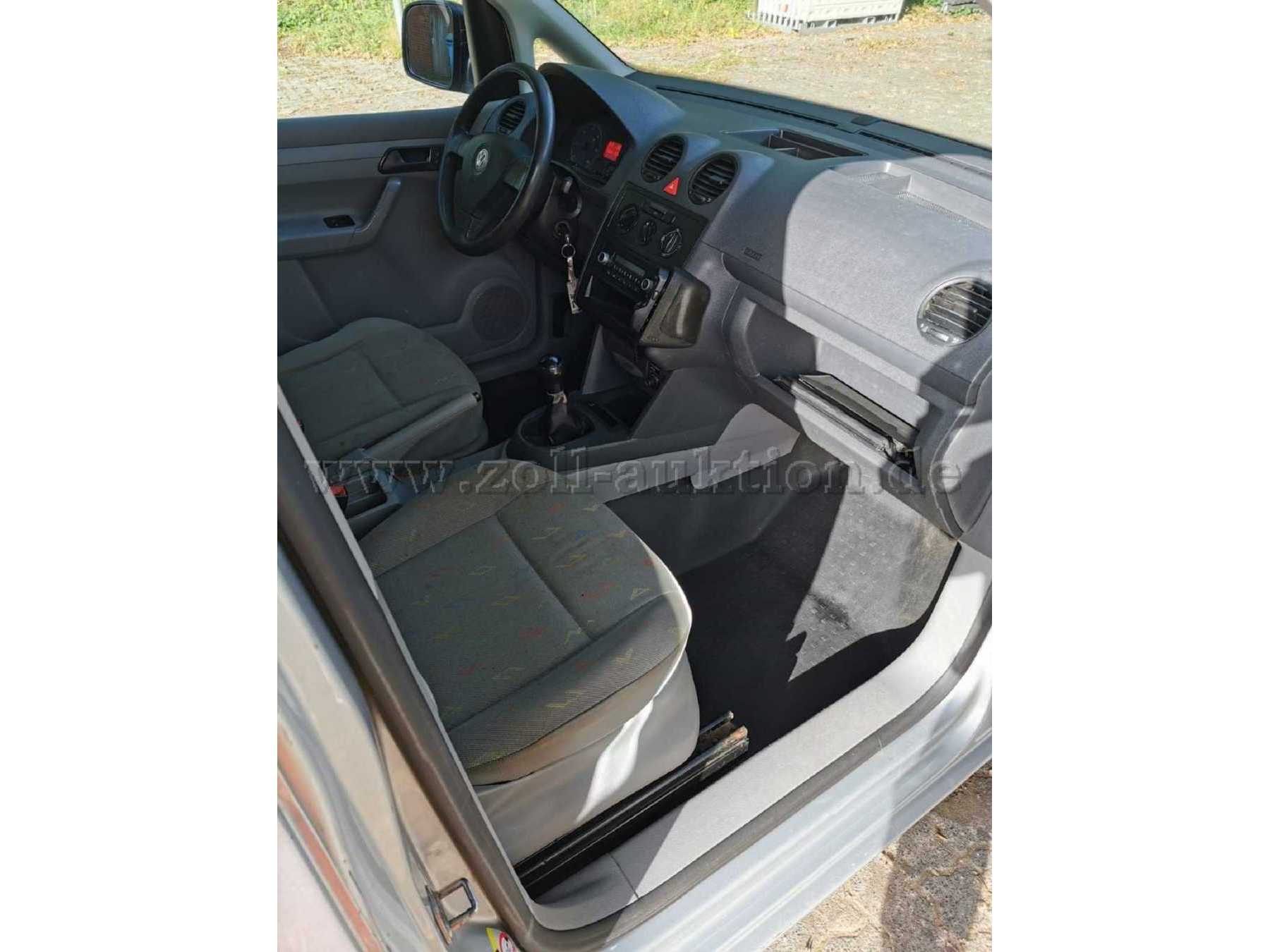 Innenraum (rechte Seite)