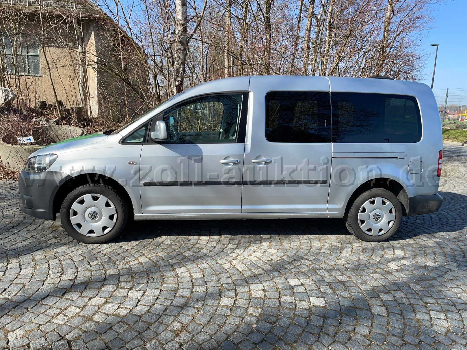 Fahrzeug links