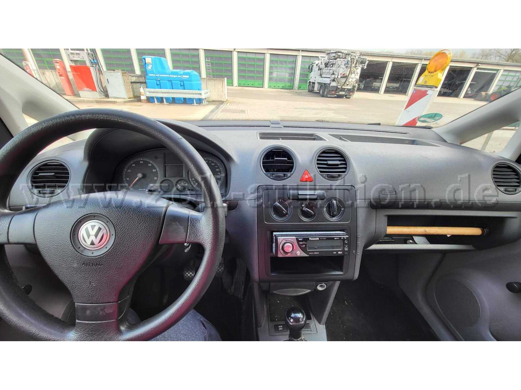 Cockpit 2