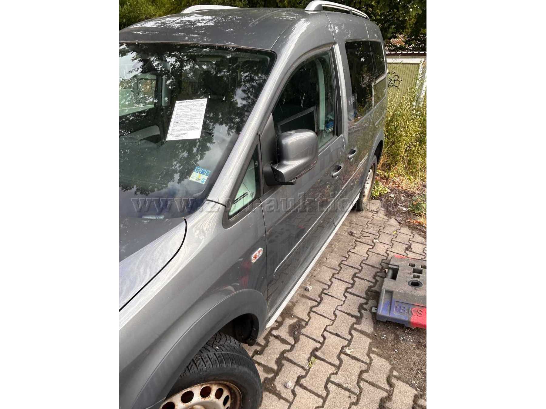 VW Caddy seitliche Ansicht
