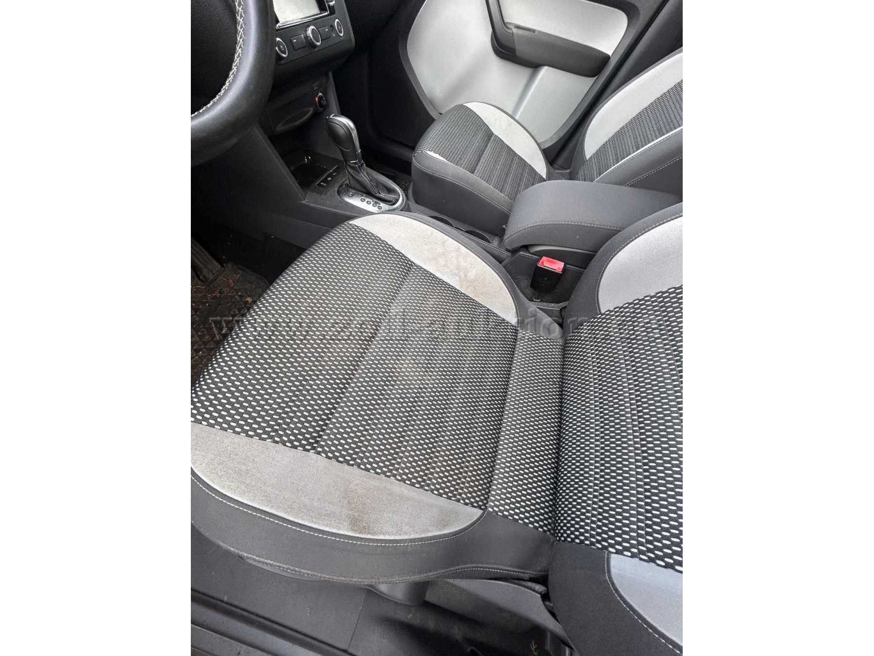 VW Caddy Innenraum