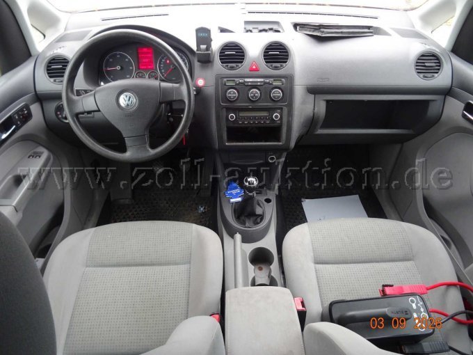 1 VW Caddy (2K), ehemaliges Hunde-Transport-Fahrzeug – foto 10 – kavel bij Zoll-Auktion, Braunschweig