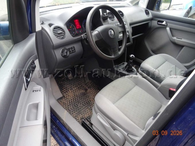 1 VW Caddy (2K), ehemaliges Hunde-Transport-Fahrzeug – foto 7 – kavel bij Zoll-Auktion, Braunschweig