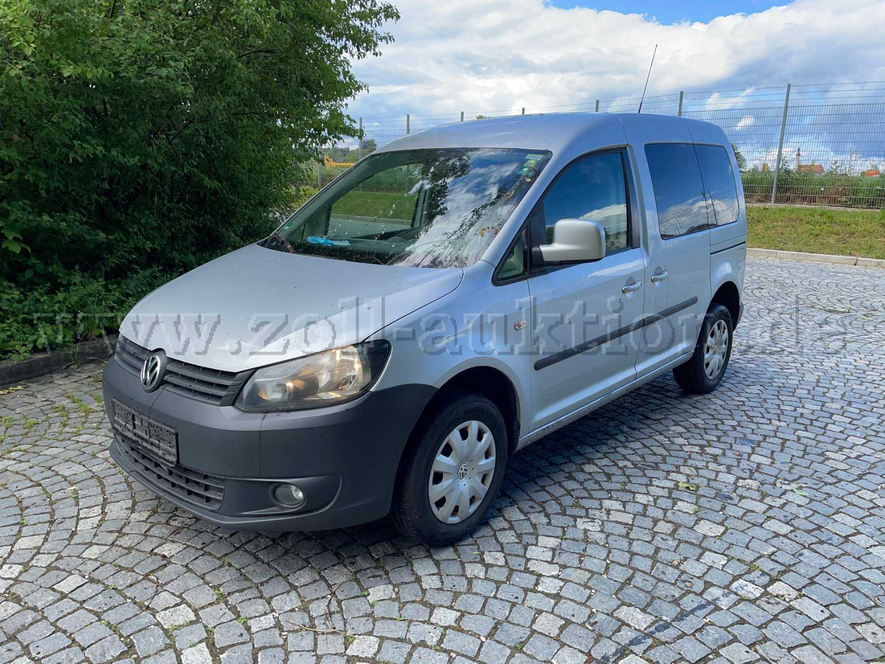 Fahrzeug vorne links