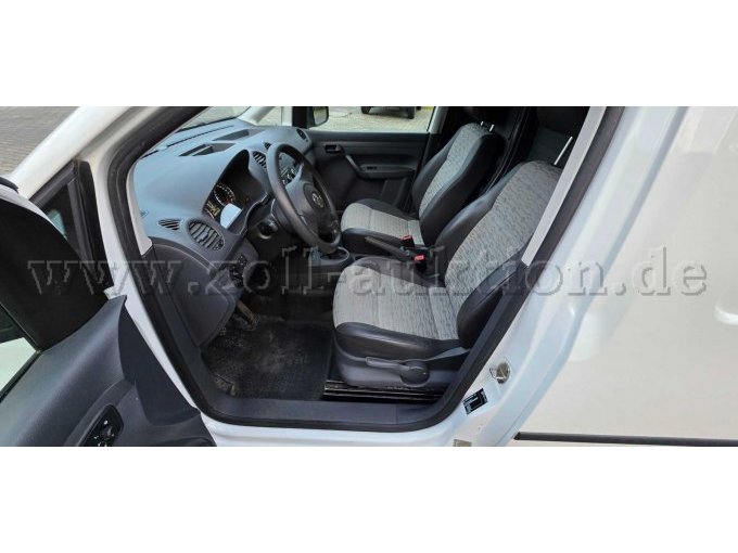 Ansicht Innenraum von der Fahrerseite