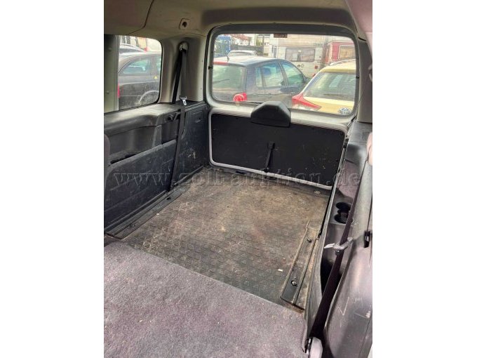 1 VW Caddy TDI / Unfall- & Bastlerfahrzeug – foto 9 – kavel bij Zoll-Auktion, Wandlitz