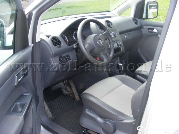 Fahrersitz / Cockpit