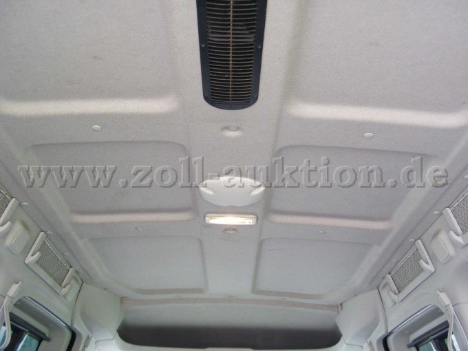 Dachhimmel mit Einbauten