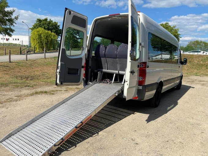 Rollstuhlrampe unten