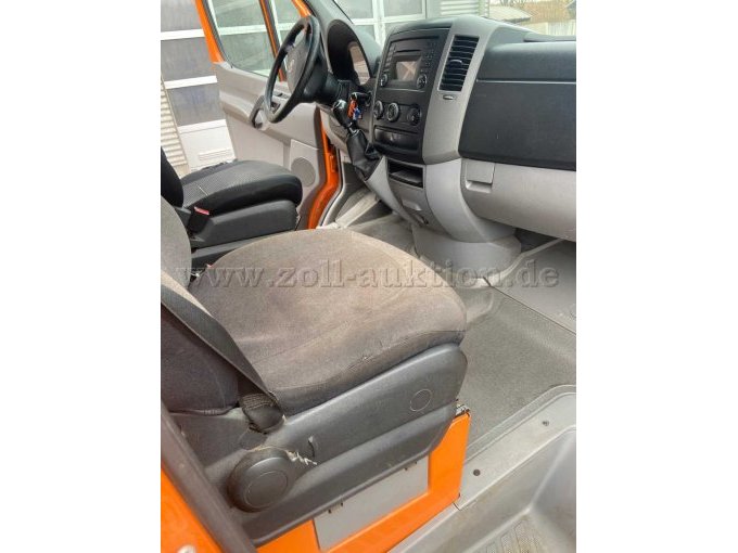 VW Crafter, Fahrerkabine von rechts