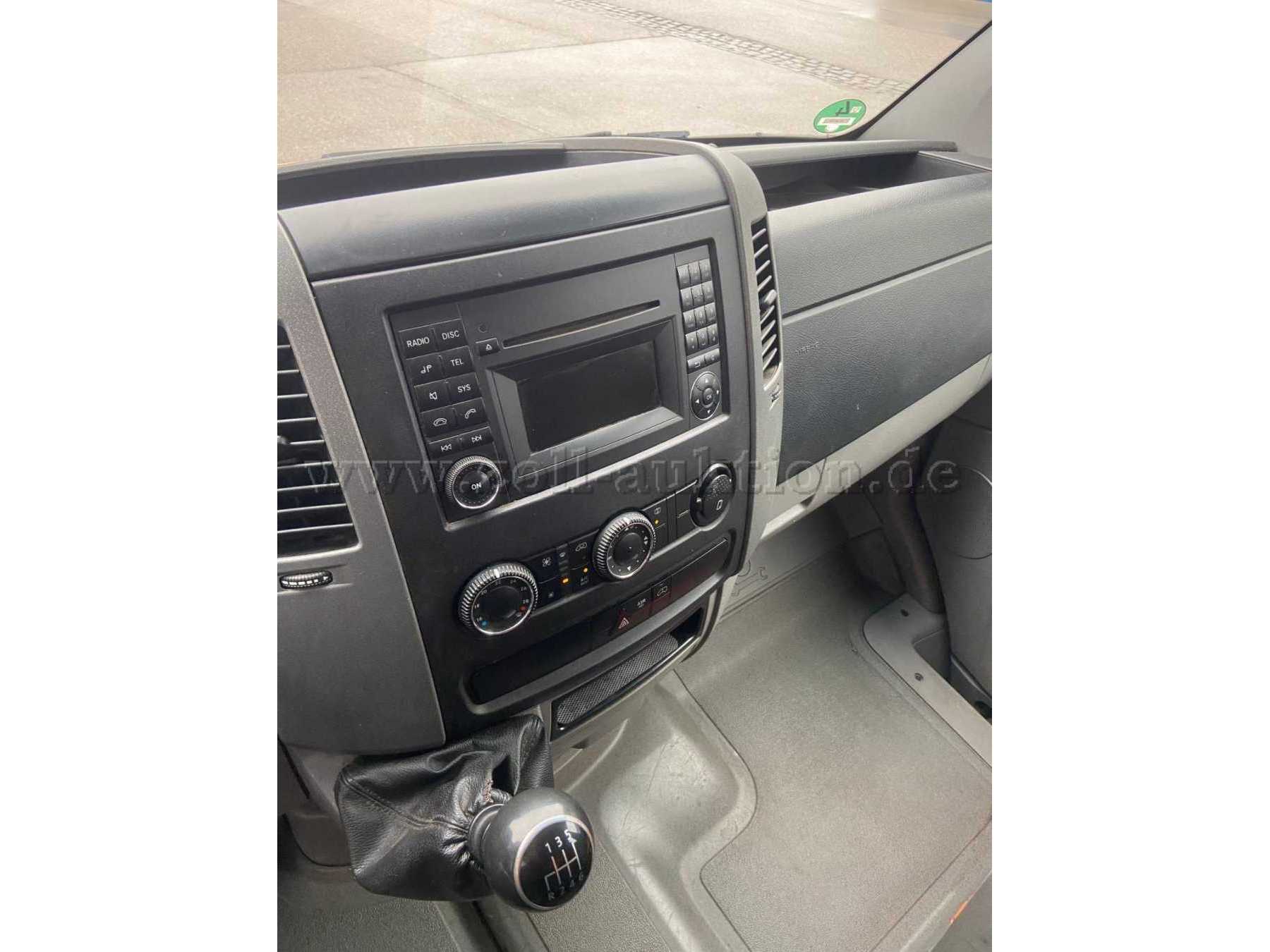 VW Crafter, Armaturenbrett