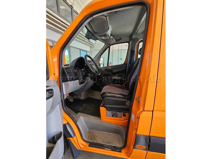 1 VW Crafter 35 Doppelkabine 2,0 l TDI – foto 8 – kavel bij Zoll-Auktion, Vohenstrauß