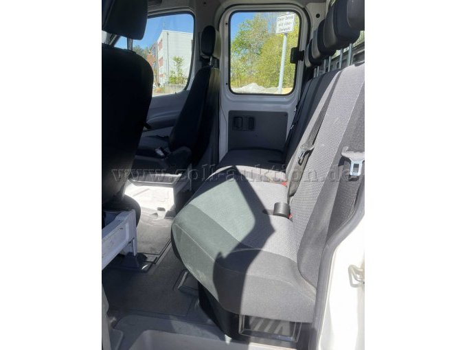 Innen hinten Crafter Bremerhaven 9412