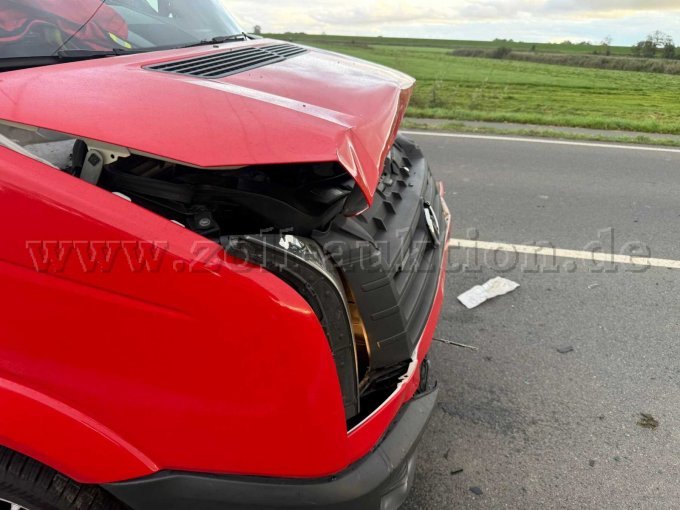 Aufpralltiefe erkennbar