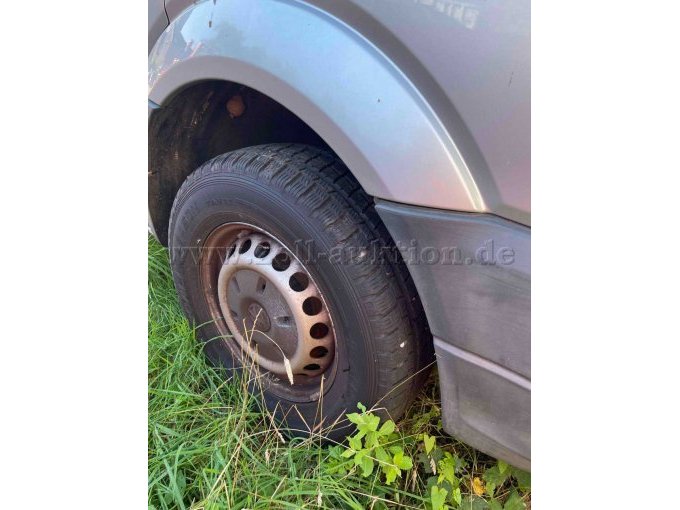 VW Crafter - Ansicht Rad rechts vorne