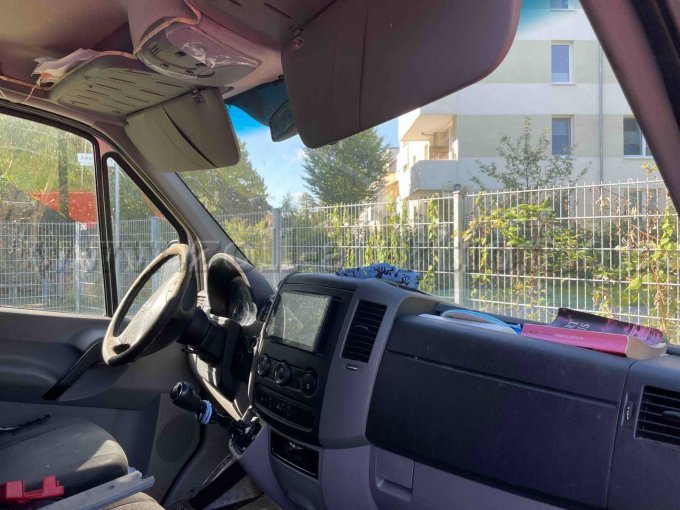 VW Crafter - Innenansicht Armaturenbrett rechts