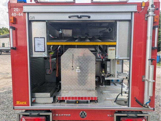 Heckansicht geöffnet