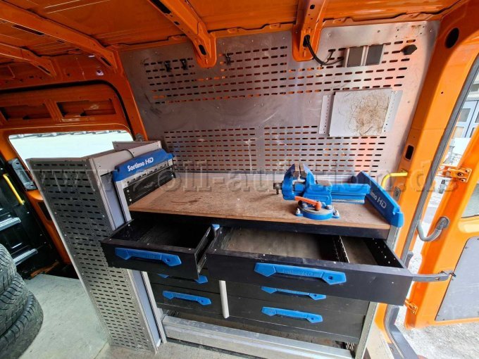 1 VW Crafter, Kasten, Allrad, Sortimo – foto 16 – kavel bij Zoll-Auktion, Meßstetten