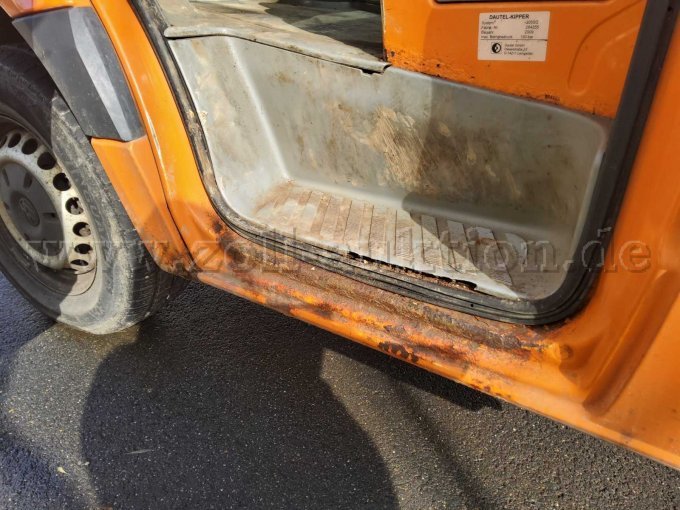 Einstieg Fahrerseite