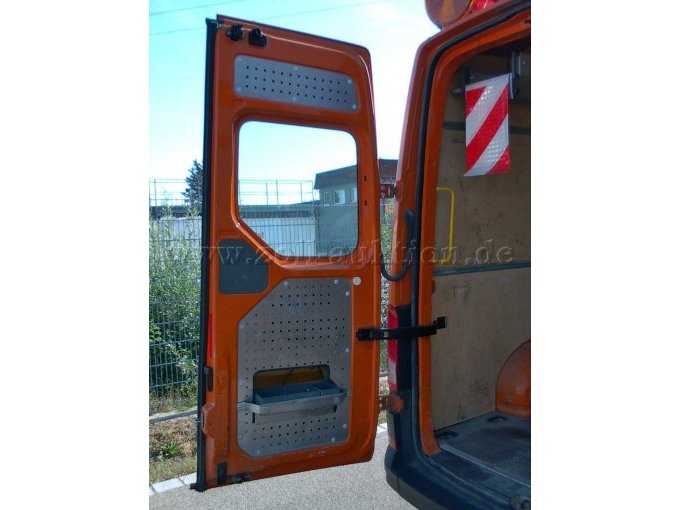 VW - Crafter - Ausbau Hecktüre links