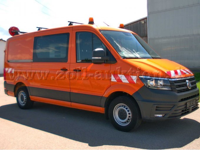 VW - Crafter - von Seite rechts