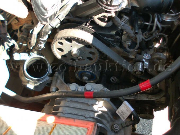 VW - Crafter - Motorraum zerlegt