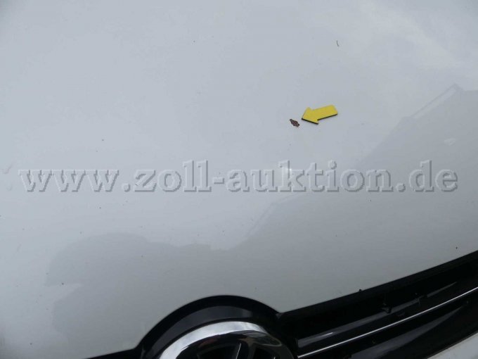 Lackbeschädigung Motorhaube