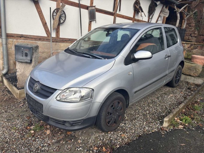 Frontansicht seitlich Frontansicht seitlich