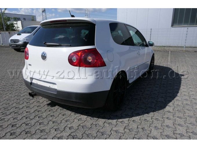 Detailaufnahme von schräg hinten rechts