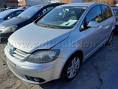 VW Golf - vorne links