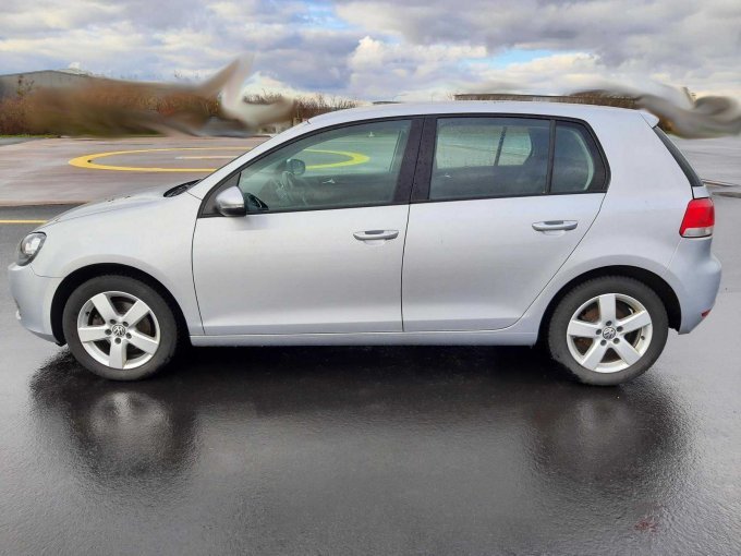 Ansicht seitlich Fahrerseite