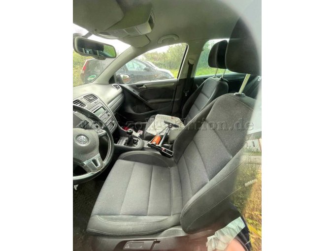 Innenraum Fahrerseite