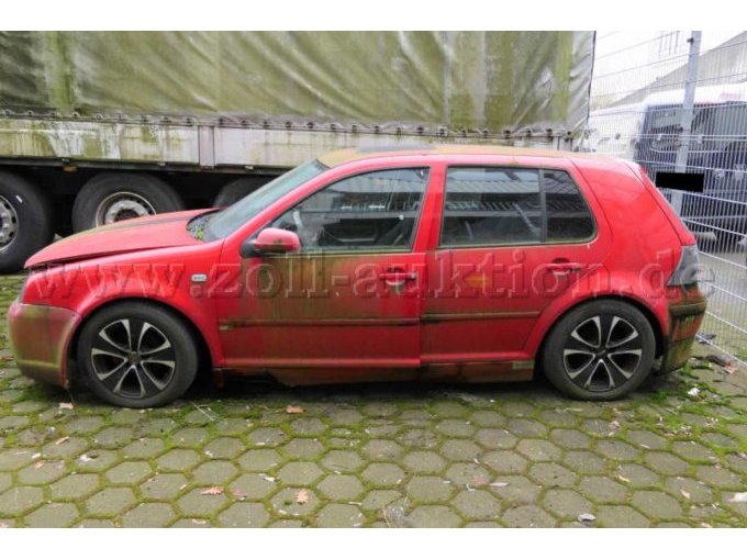 PKW Golf IV
Seitenansicht