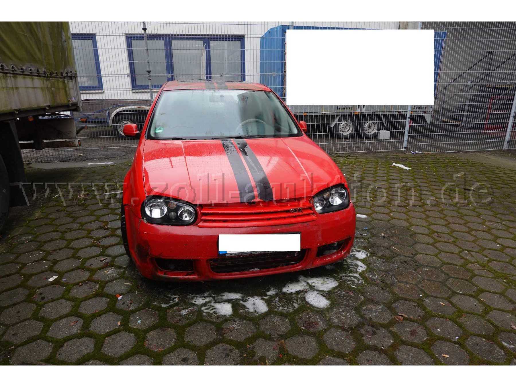 PKW Golf Ansicht vorn