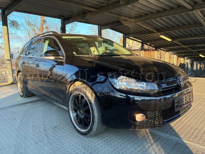 Vorderansicht linksseitig