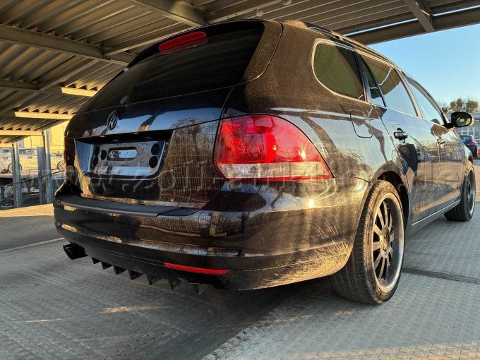 Rückansicht rechtsseitig