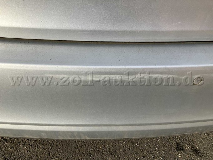 Stoßstangen hinten mitte