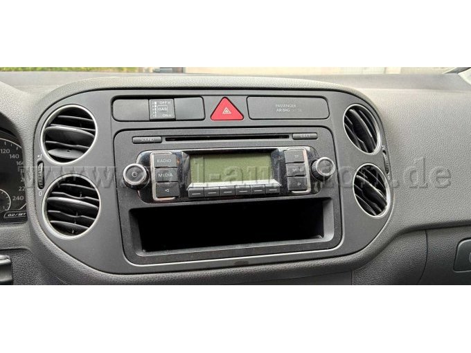 VW Golf Plus - Radio