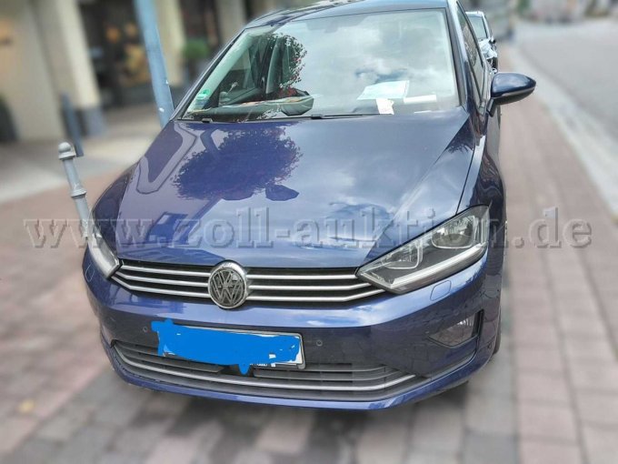 Auto von Vorne Rechts