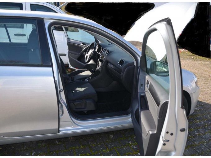 Ansicht Beifahrertür geöffnet