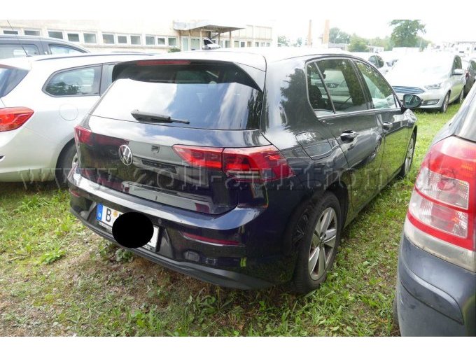 1 VW Golf VIII *Fahrschulfahrzeug* – foto 5 – kavel bij Zoll-Auktion, Wandlitz