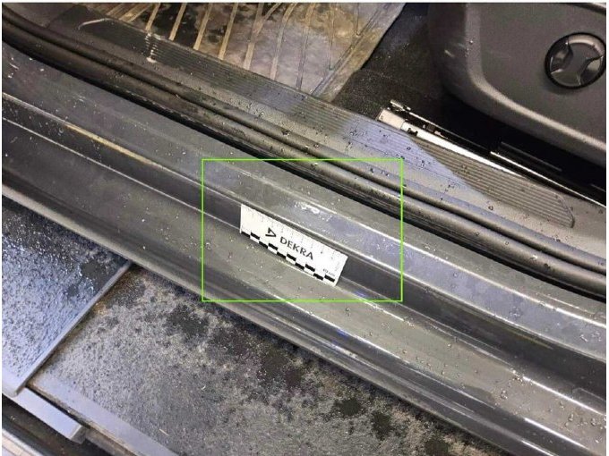 Einstieg vorne rechts zerkratzt