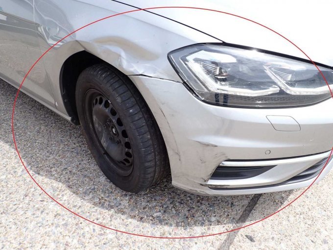 1 VW Golf VII 1.0 TSI Comfortline OPF, auto met schade door ongeval - BD16-9325 – foto 6 – kavel bij Zoll-Auktion, Ludwigsburg