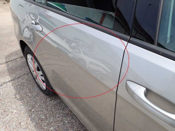 1 VW Golf VII 1.0 TSI Comfortline OPF, auto met schade door ongeval - BD16-9325 – foto 7 – kavel bij Zoll-Auktion, Ludwigsburg