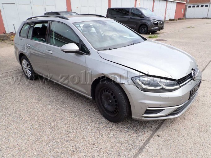 1 VW Golf VII 1.0 TSI Comfortline OPF, auto met schade door ongeval - BD16-9325 – foto 2 – kavel bij Zoll-Auktion, Ludwigsburg