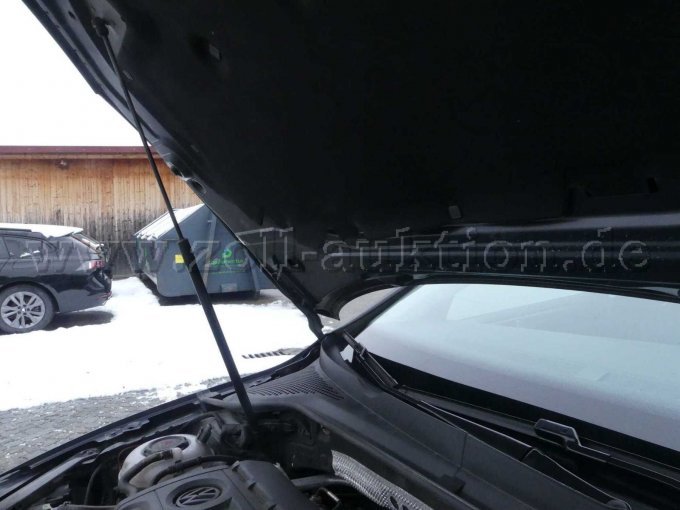 Motorhaubendämmung lose