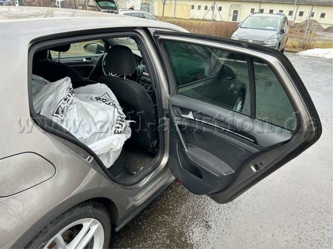 Einstieg hinten rechts