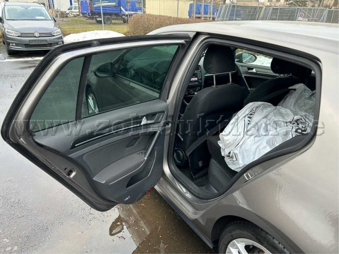 Einstieg hinten links